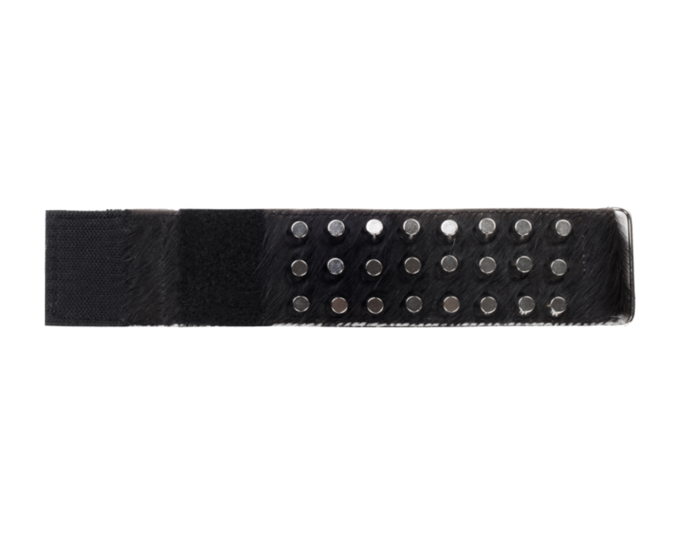 STUDDED BRACELET IN CALF SKIN