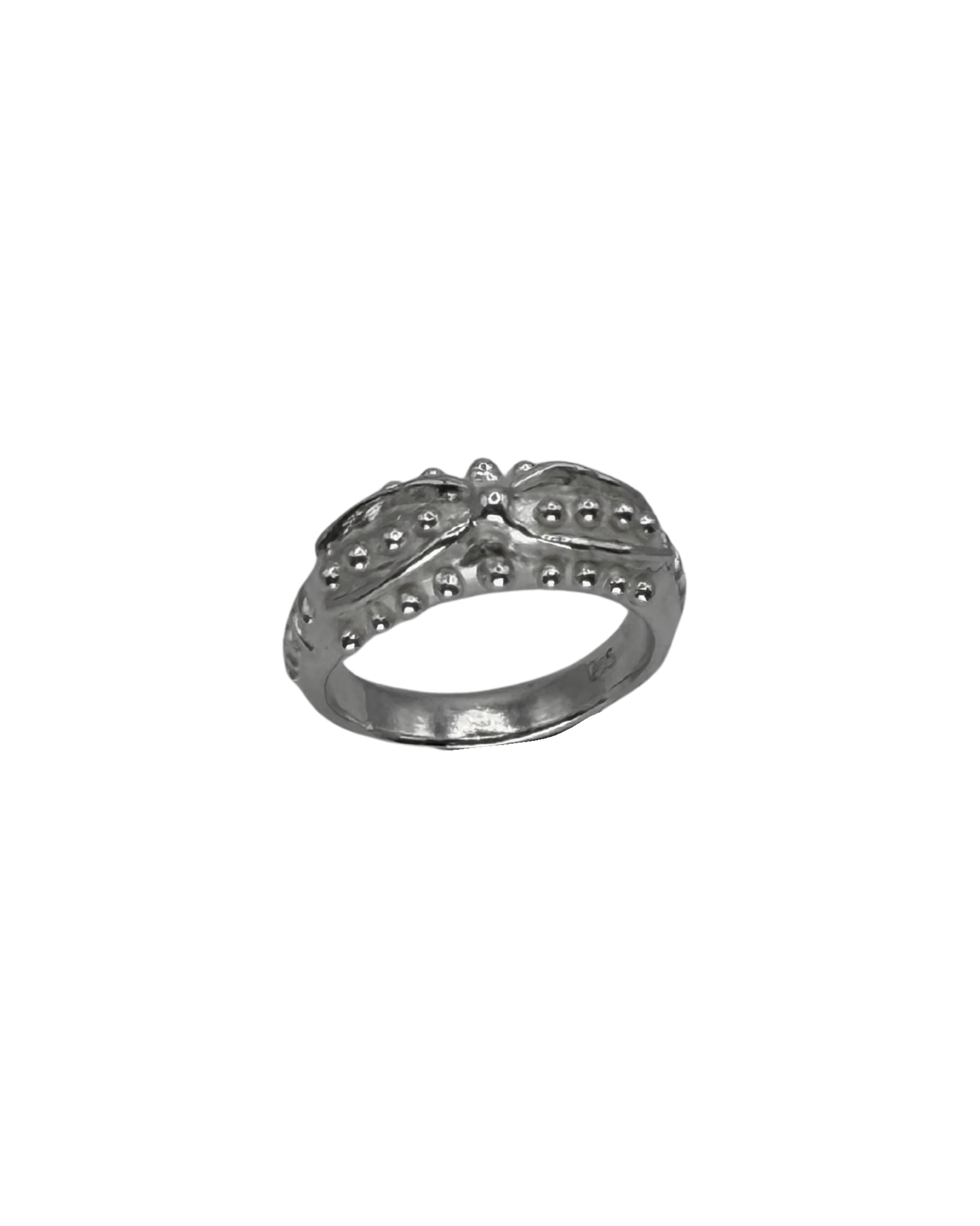 Alien ring