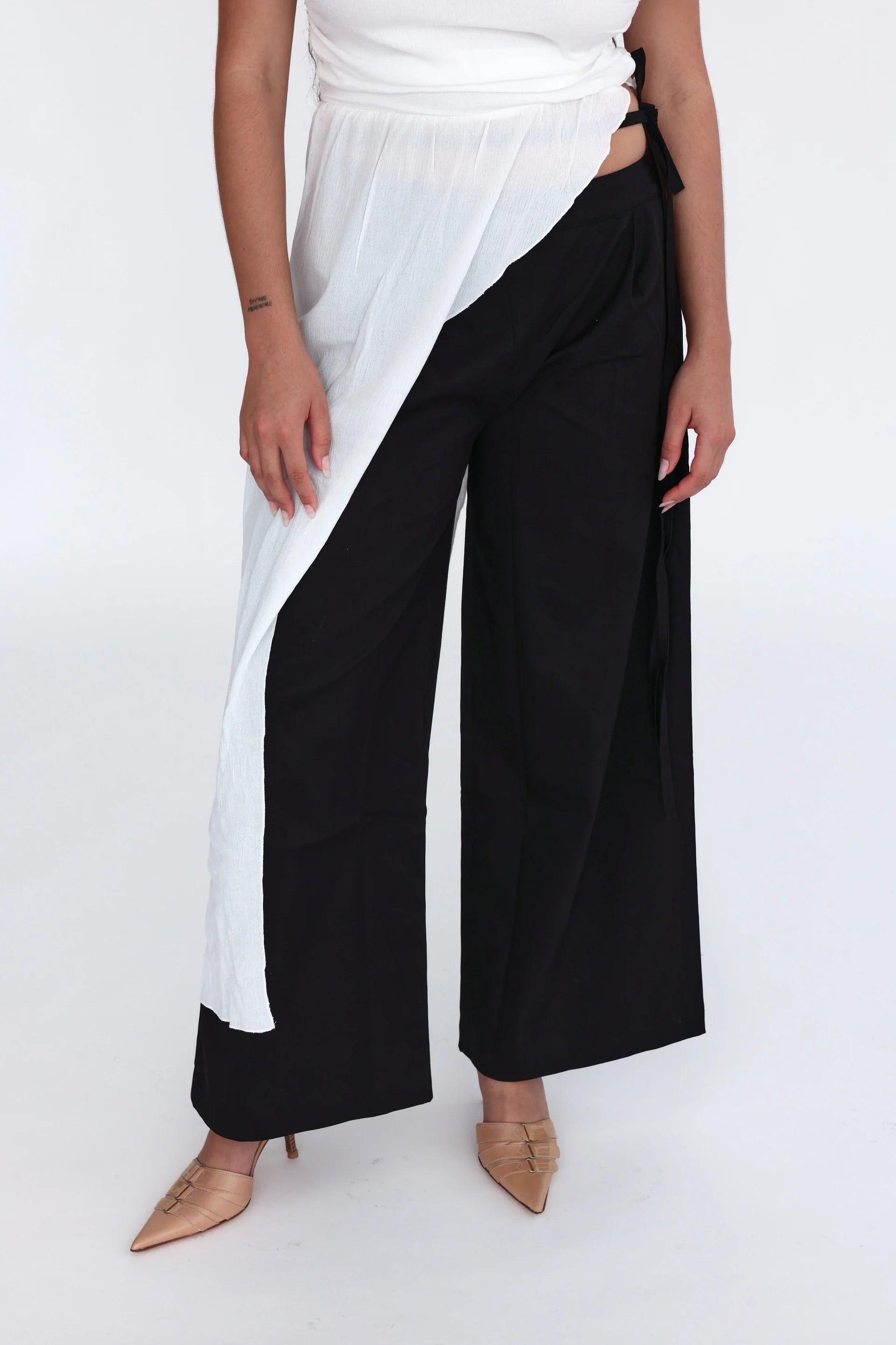 Karina Trousers
