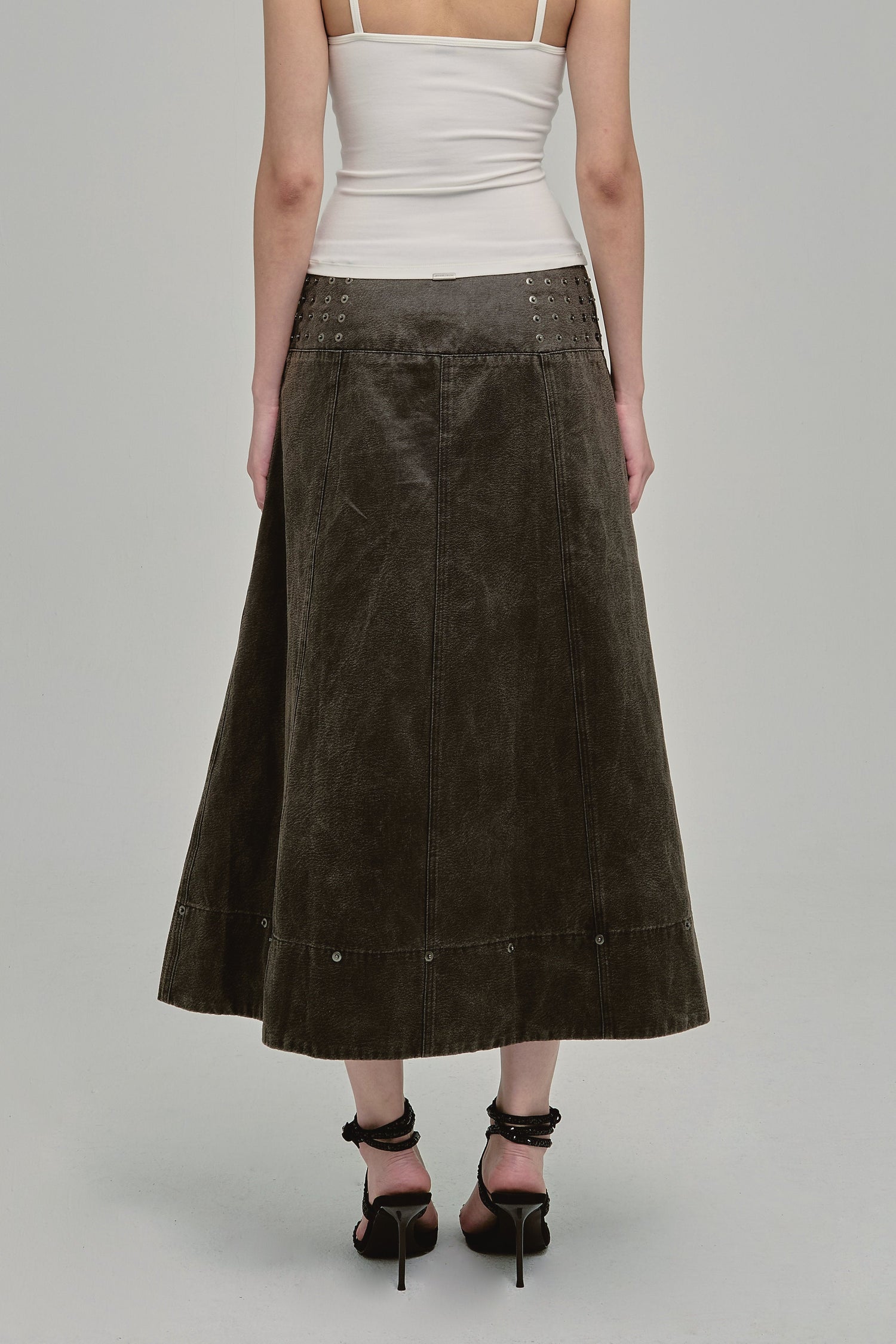 AMMO MAXI STUDDED SKIRT COAL BACK