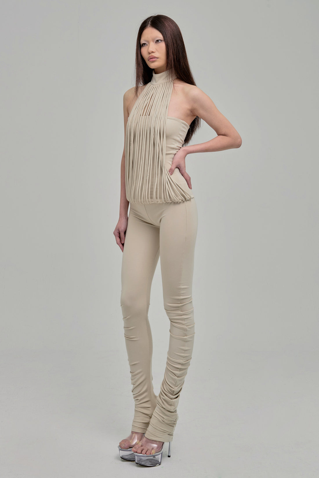 MIEN TOP SPAGHETTI STRAP HIGH NECK CREAM SIDE
