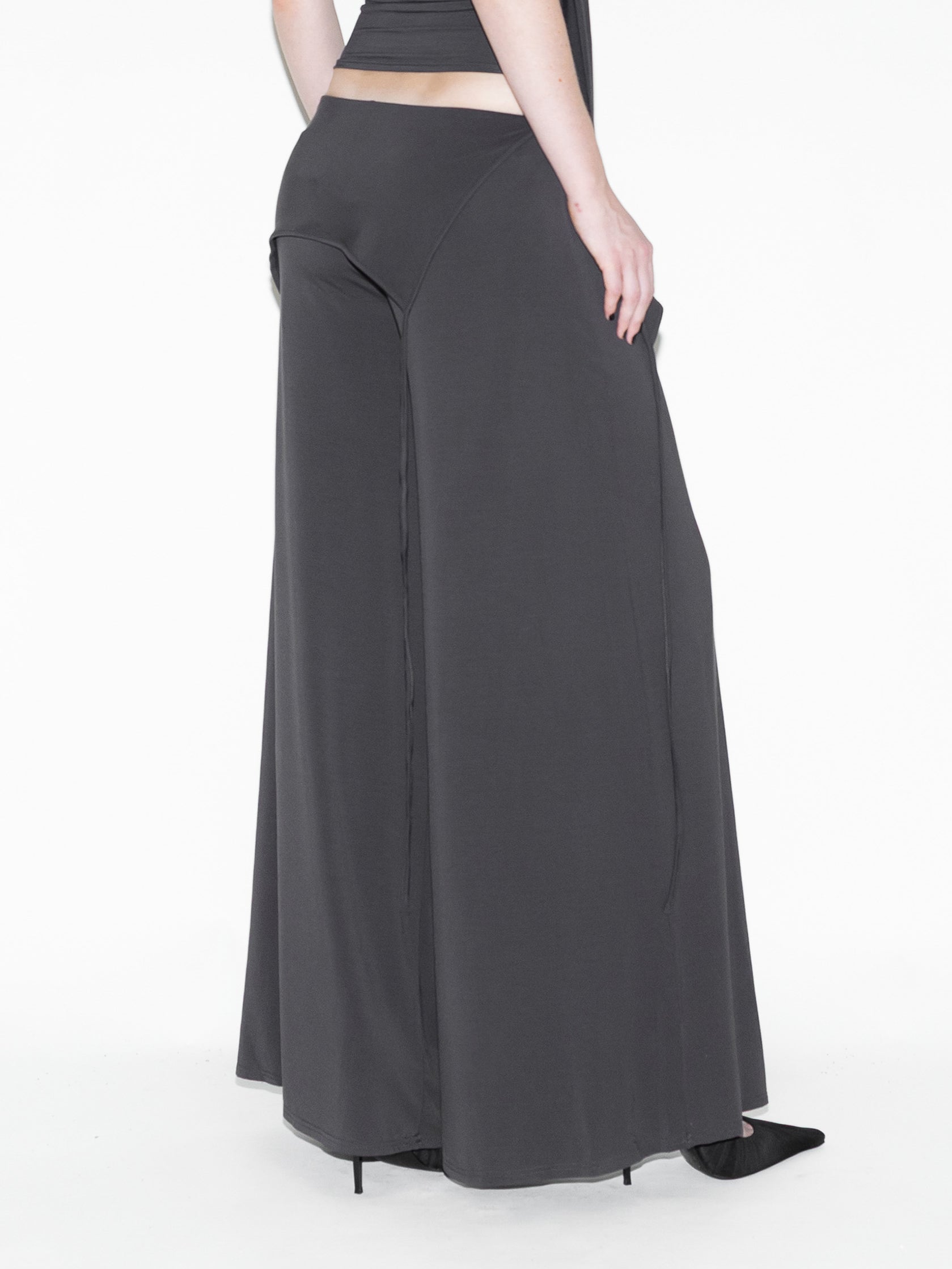 Draped Bat Pants Gray