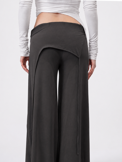 Bat point wide pants