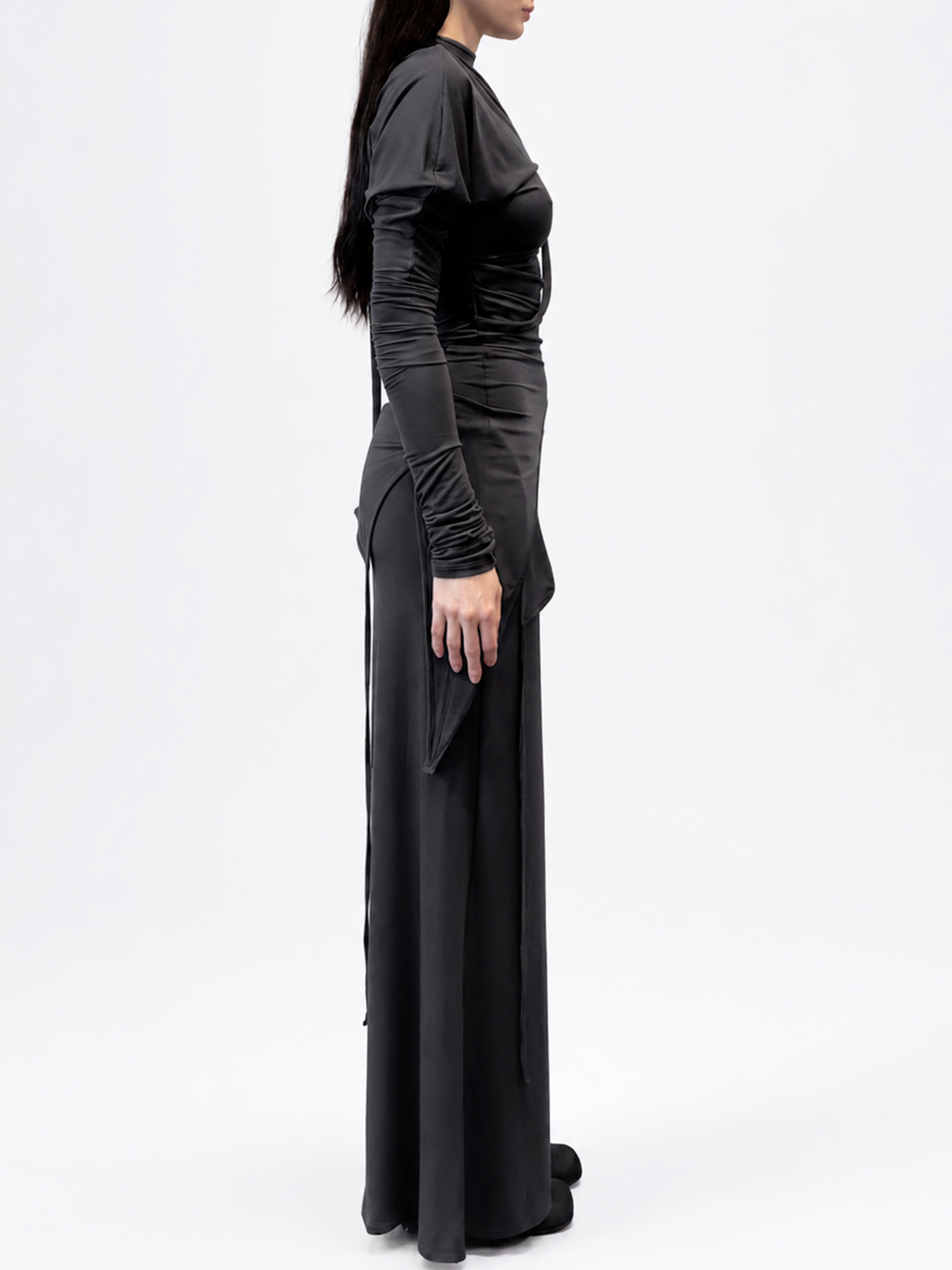 Bat point wide pants