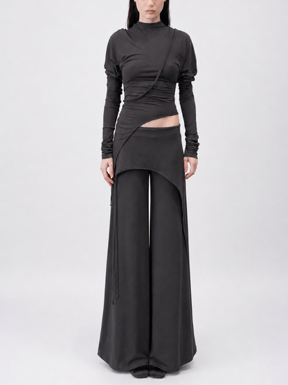 Bat point wide pants