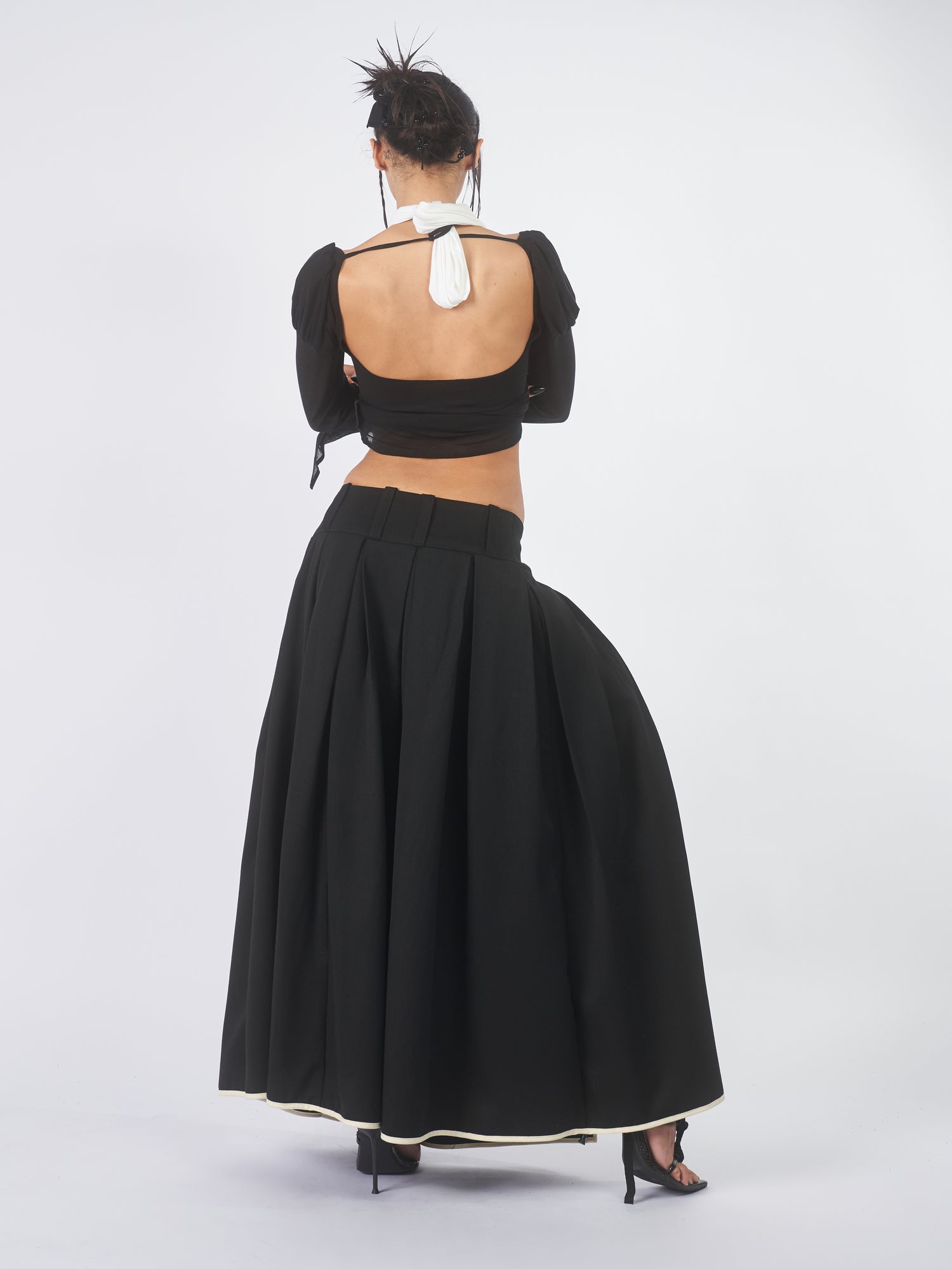[Pre-Order] Heirloom I Pleated Skirt