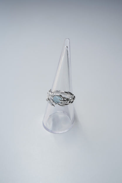 Numen topaz ring