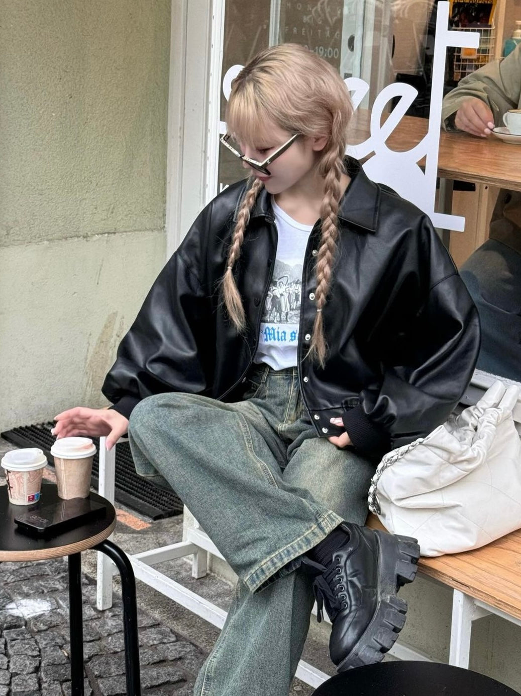 トリートユアセルフtuck loose denim pants deepblue tuck loose denim pants Treat Ürself
