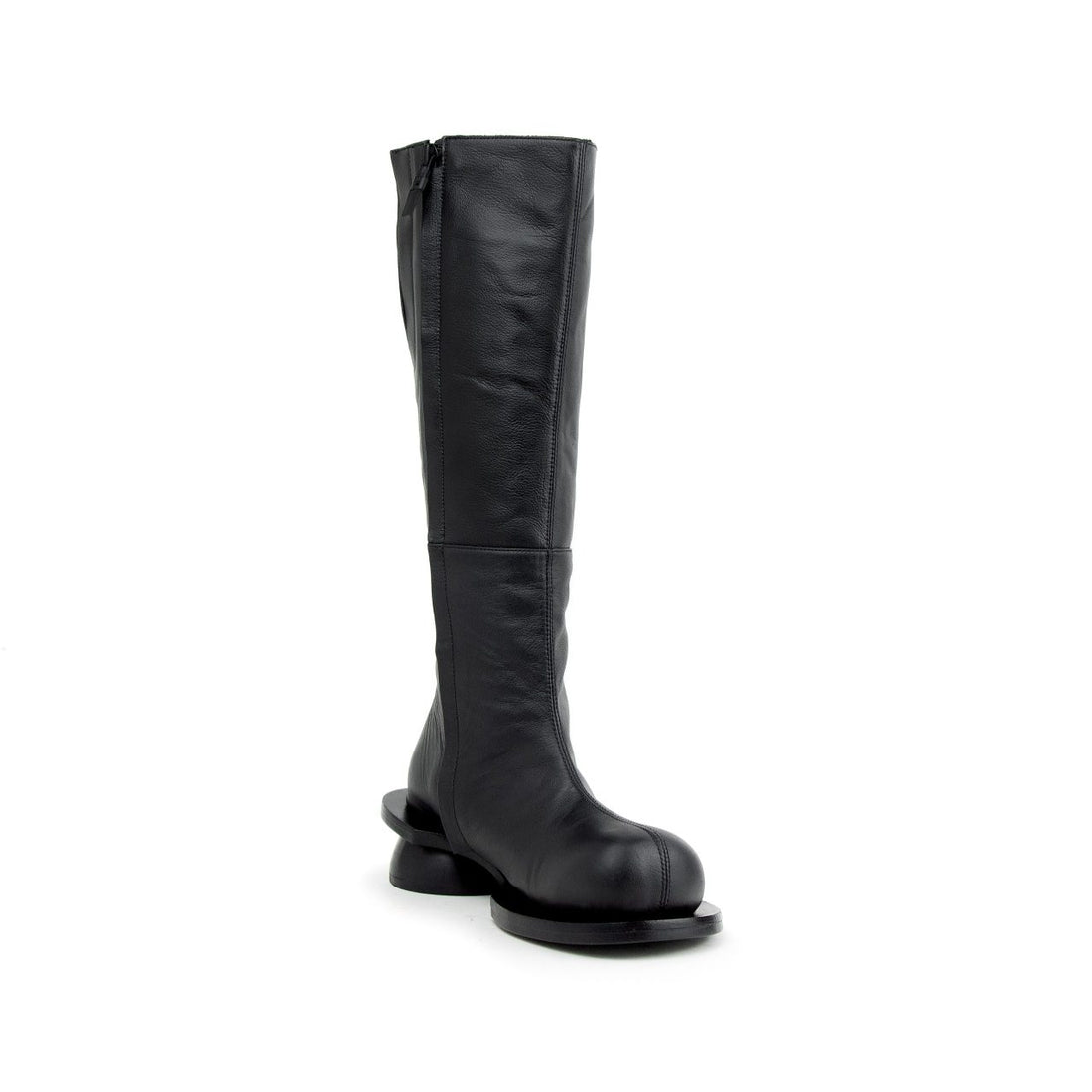 Olivia Without Platform