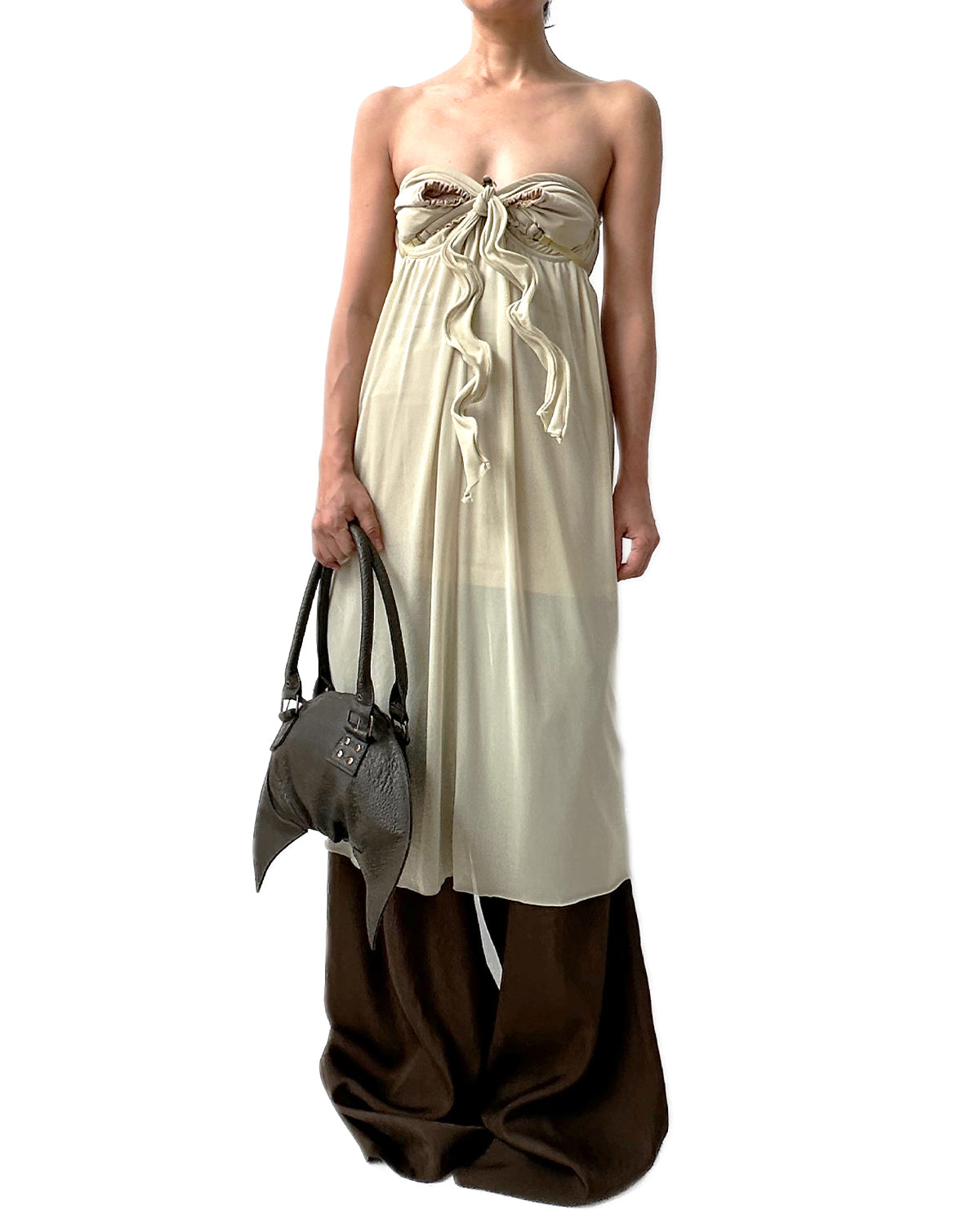 The Croissant bag glossy embossed earth