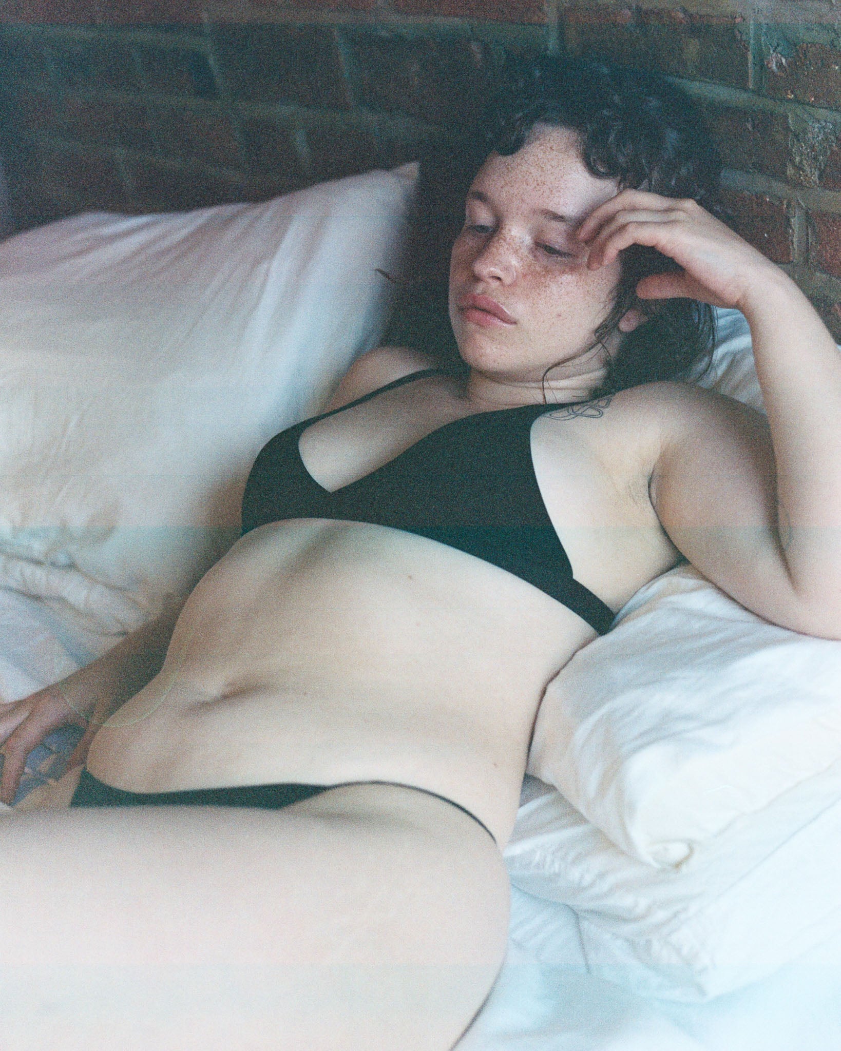 Triangle Thong Black