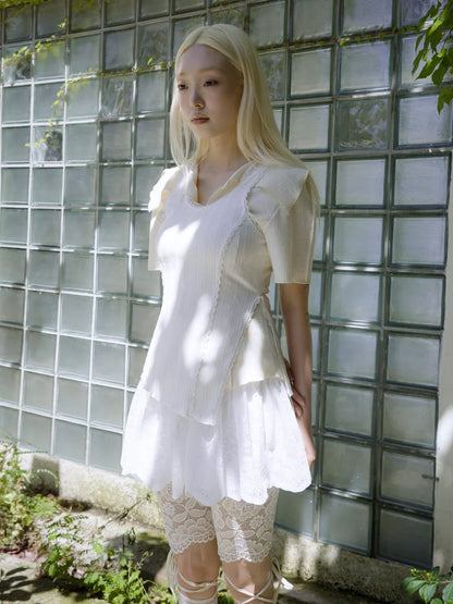 Ami Ruffle Mini Skirt - White