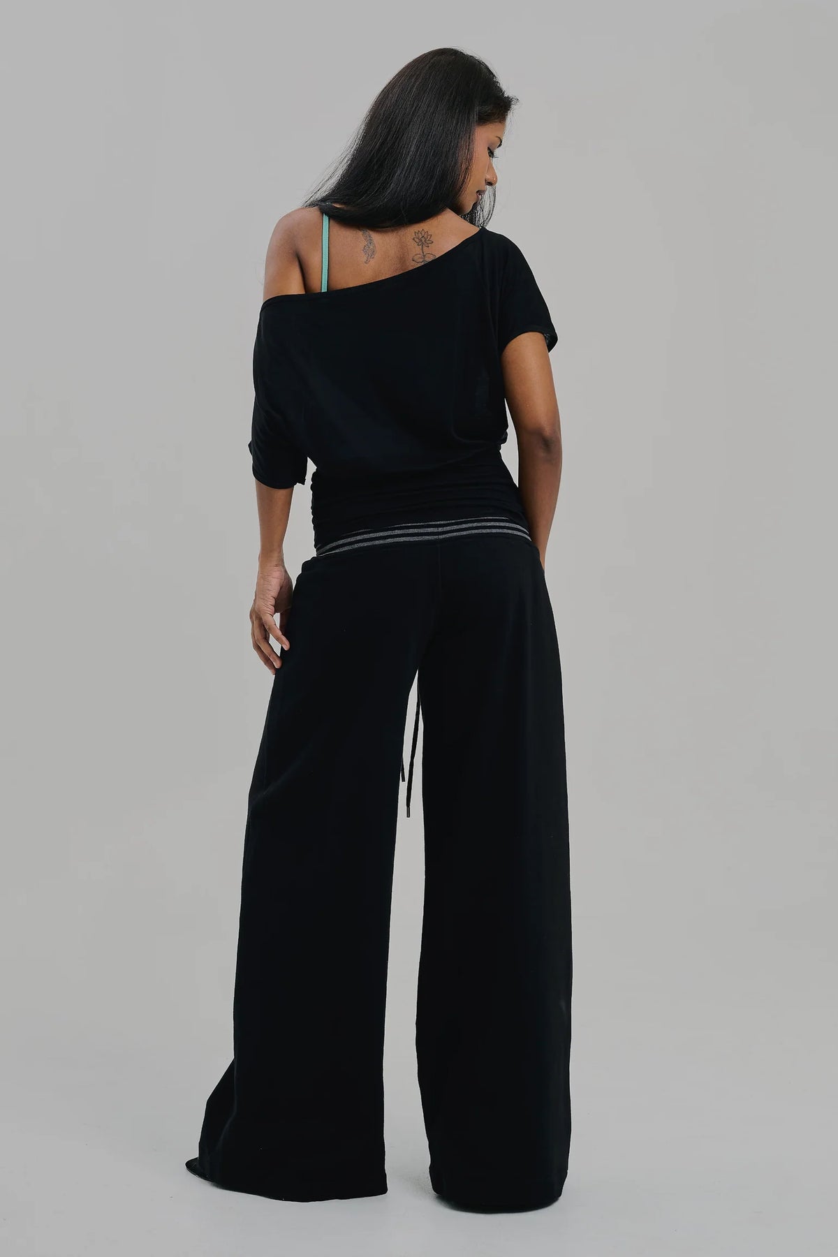 Aria Top Sheer Black