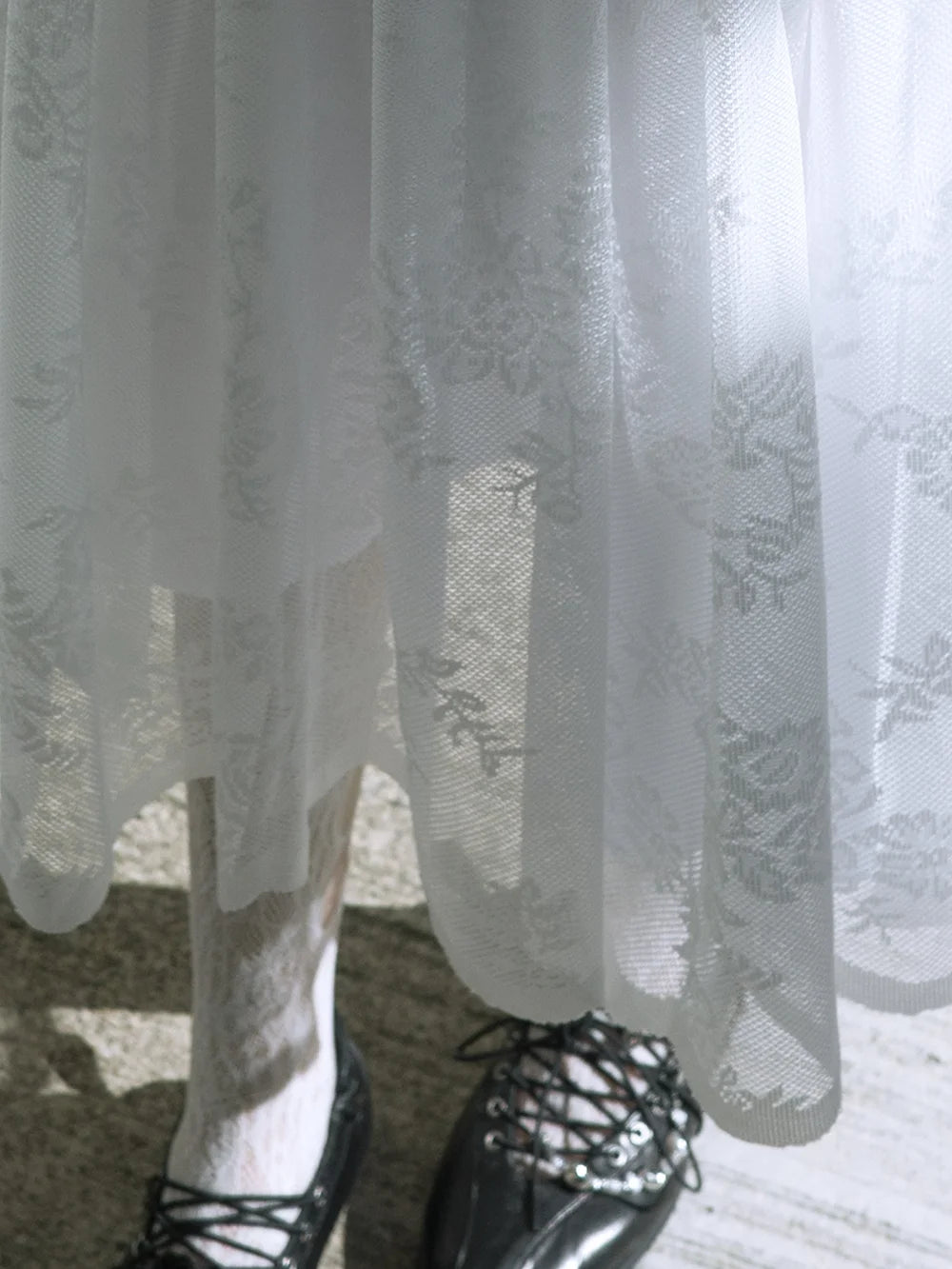 Amelia Ruffle Midi Skirt - White