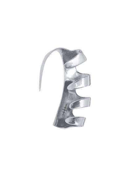 Serpentine ear-cuff