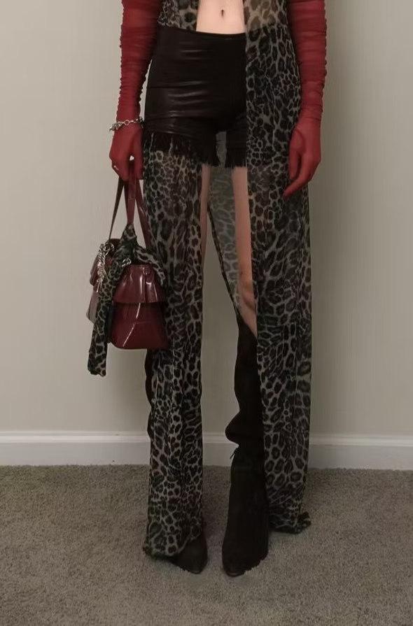 ILLRYA FRINGE SHORTS