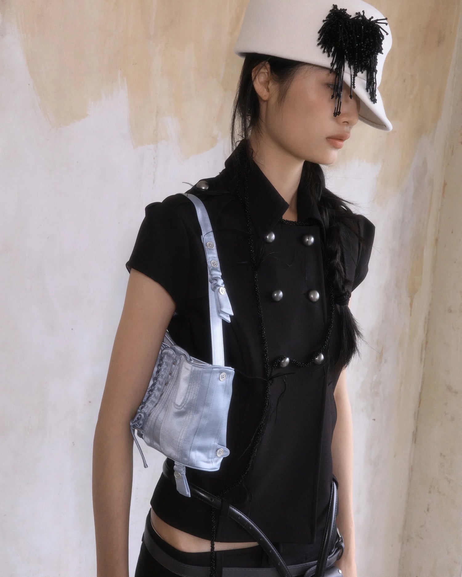 Uniform 01 Black