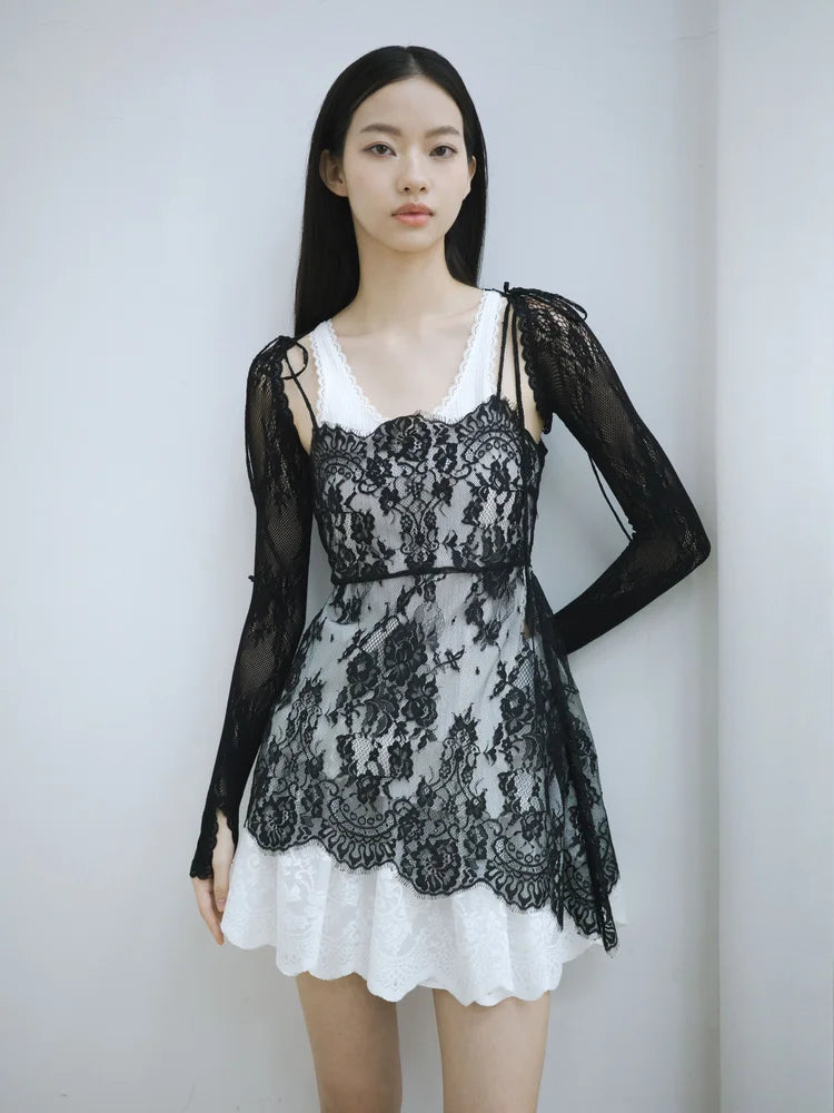 Lena Lace Sleeves Top - Black