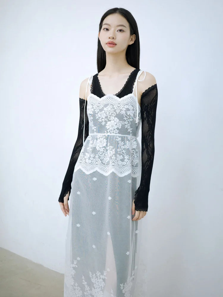 Lena Lace Sleeves Top - Black