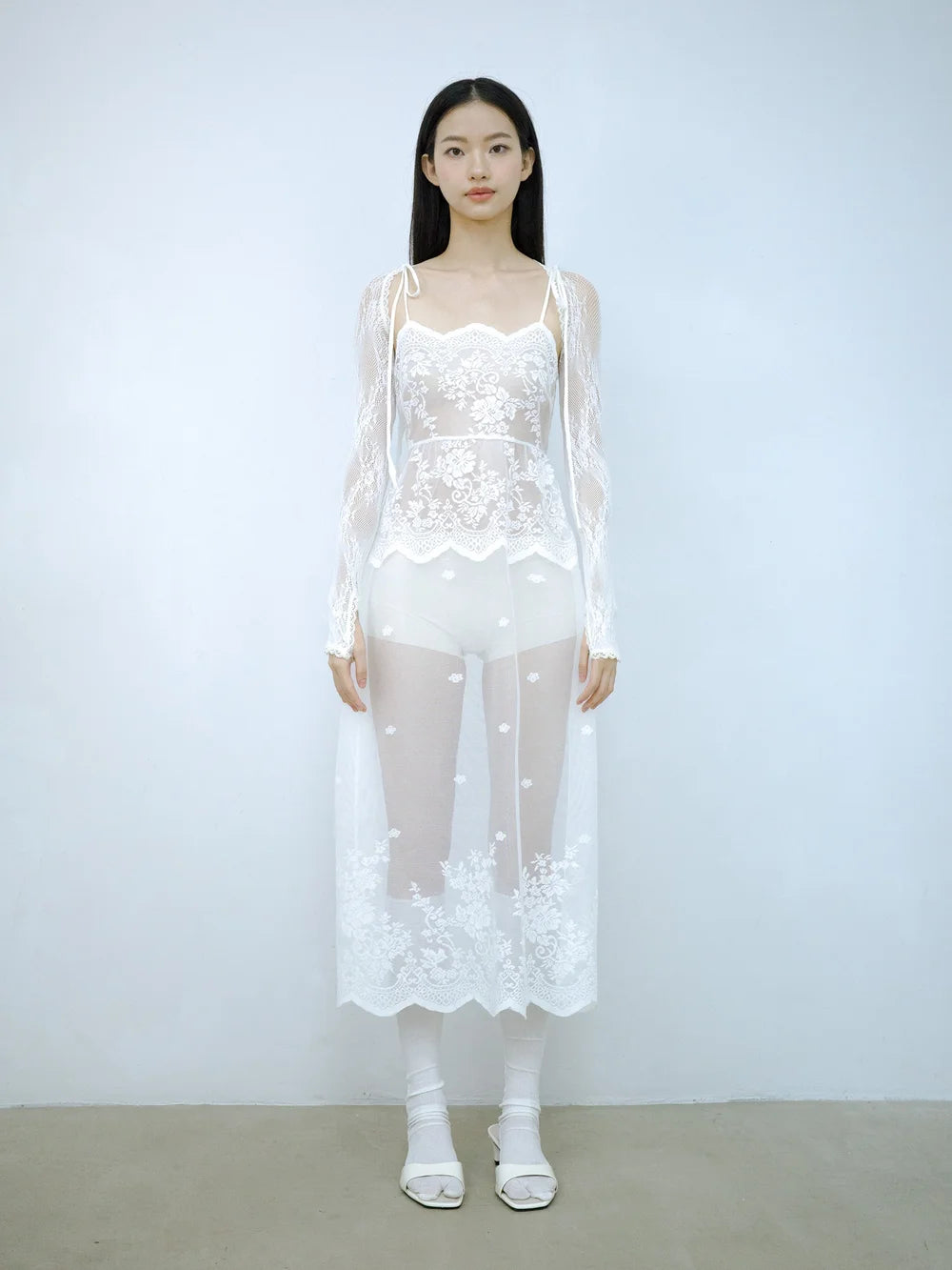 Lena Lace Sleeves Top - White