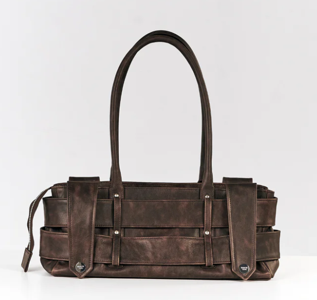 Lewis Parallelo Distressed Brown