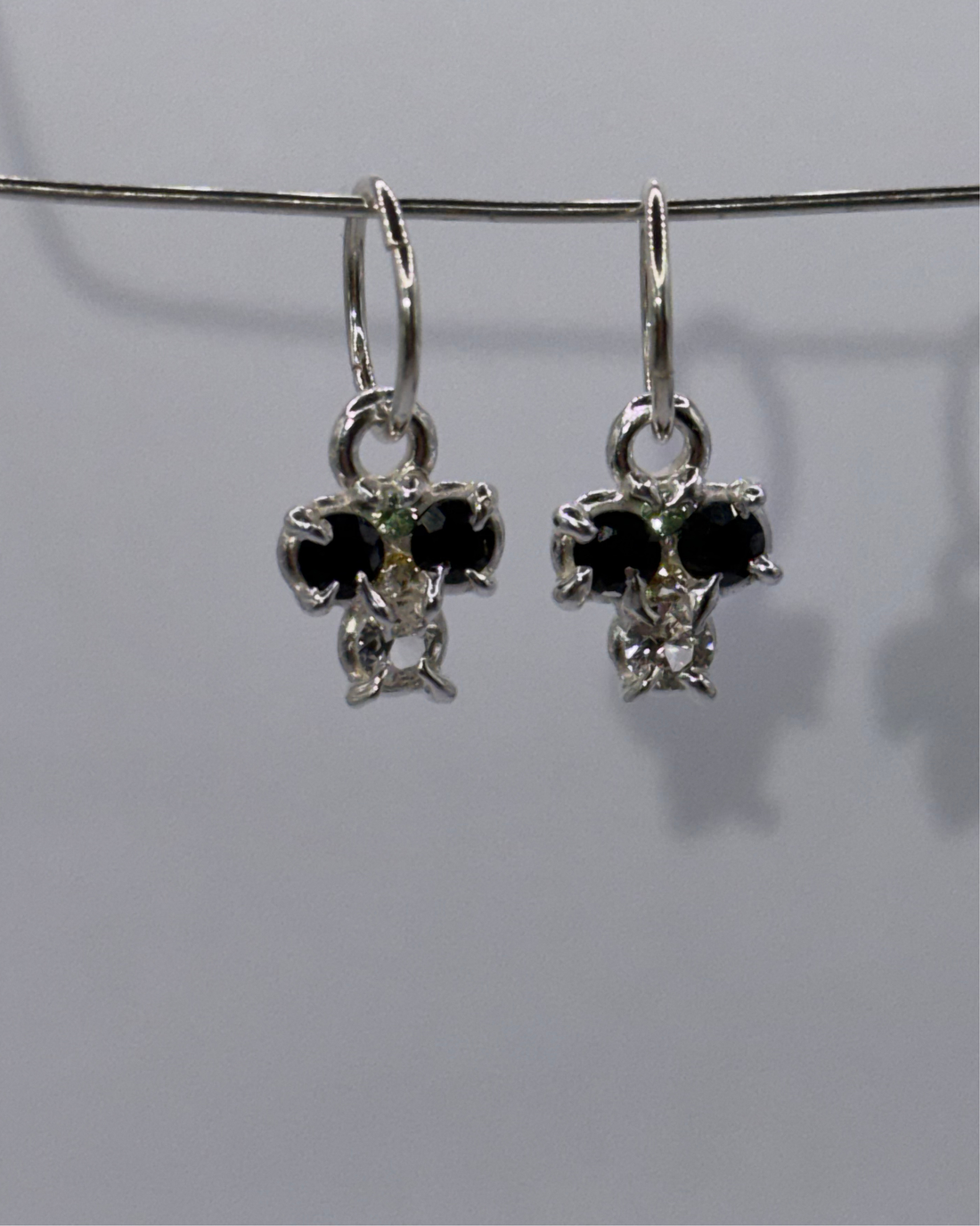 Orchid earrings black/white