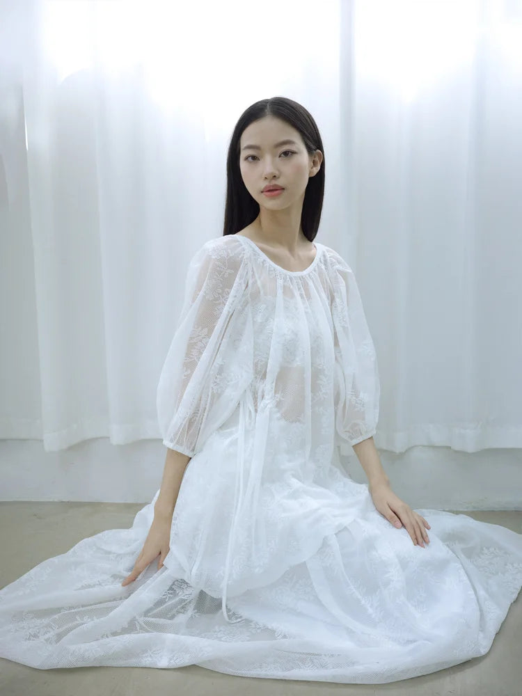 Rochelle Puff Sleeves Blouse - White Lace