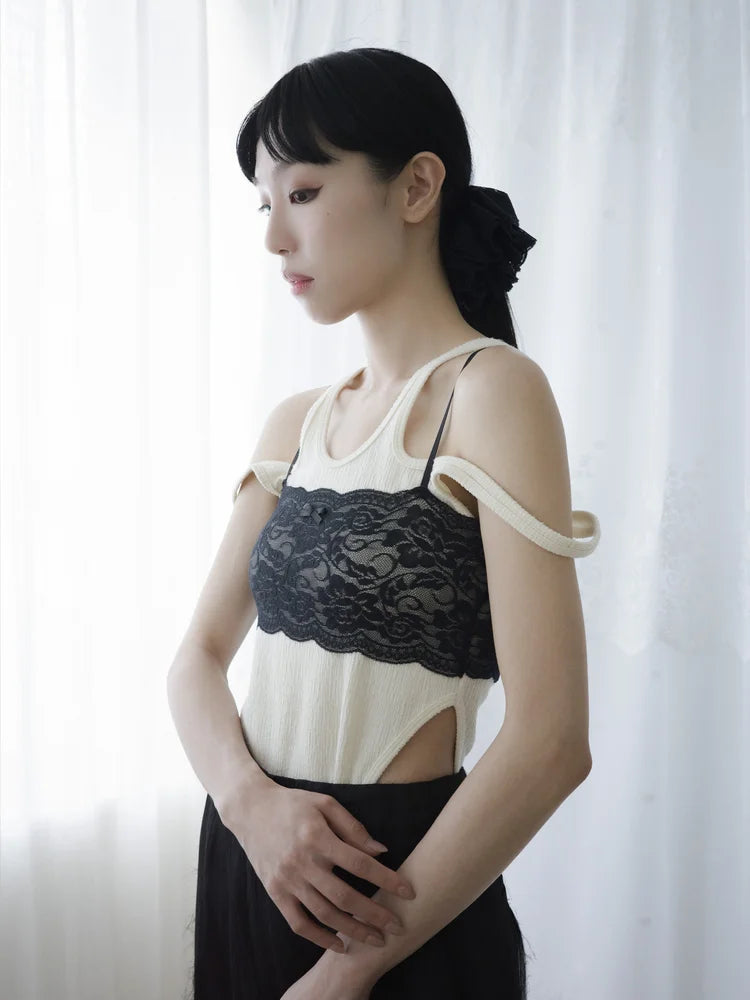 Ruby Lace Crop Top - Black