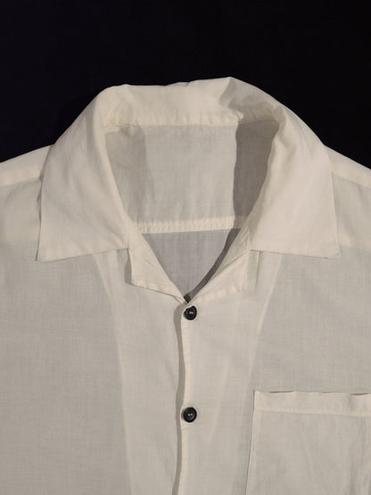 Fine short sleeve button down