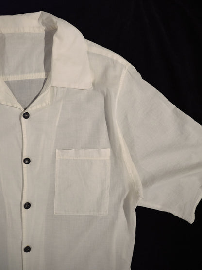 Fine short sleeve button down
