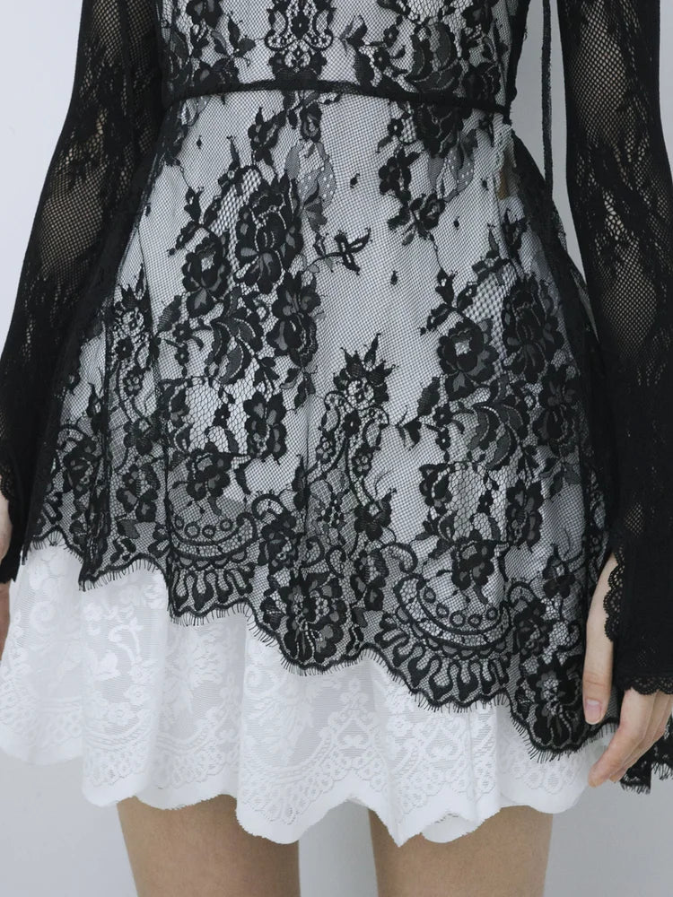 Sia Asymmetric Open-Back Camisole - Black Lace