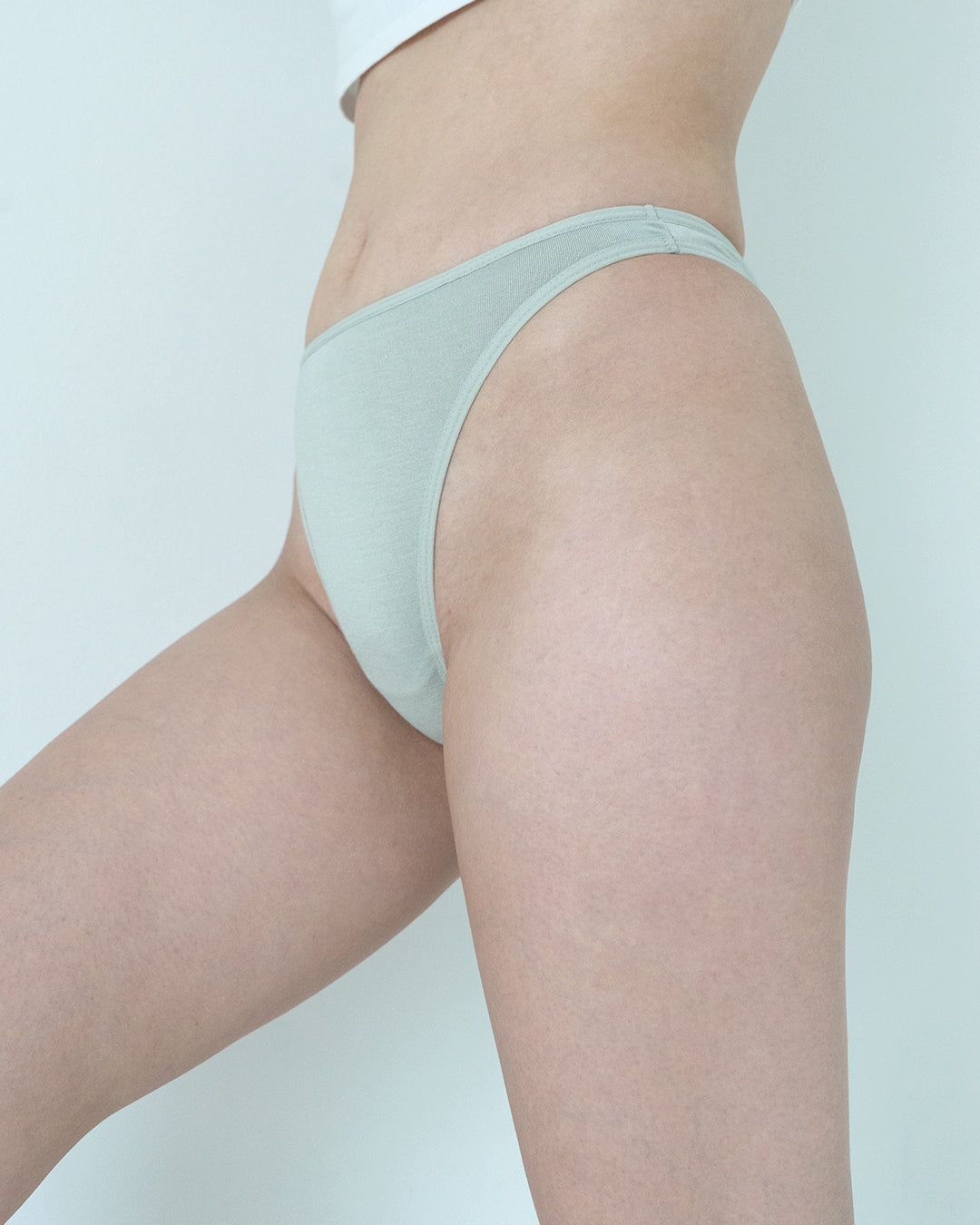 highwaist thong panty in sage green