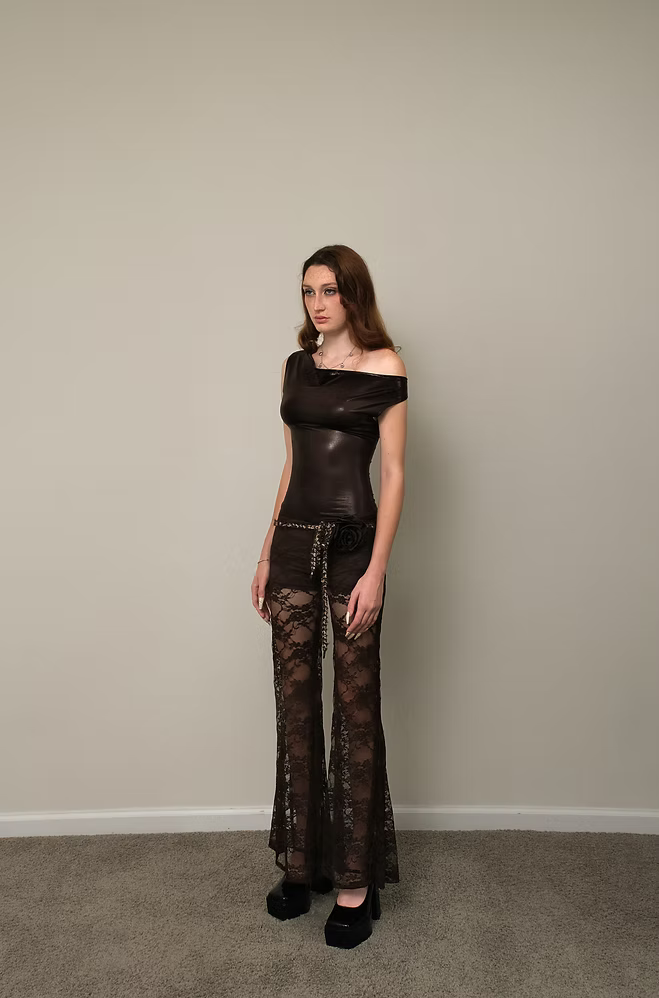 VALORA FAUX LEATHER TOP